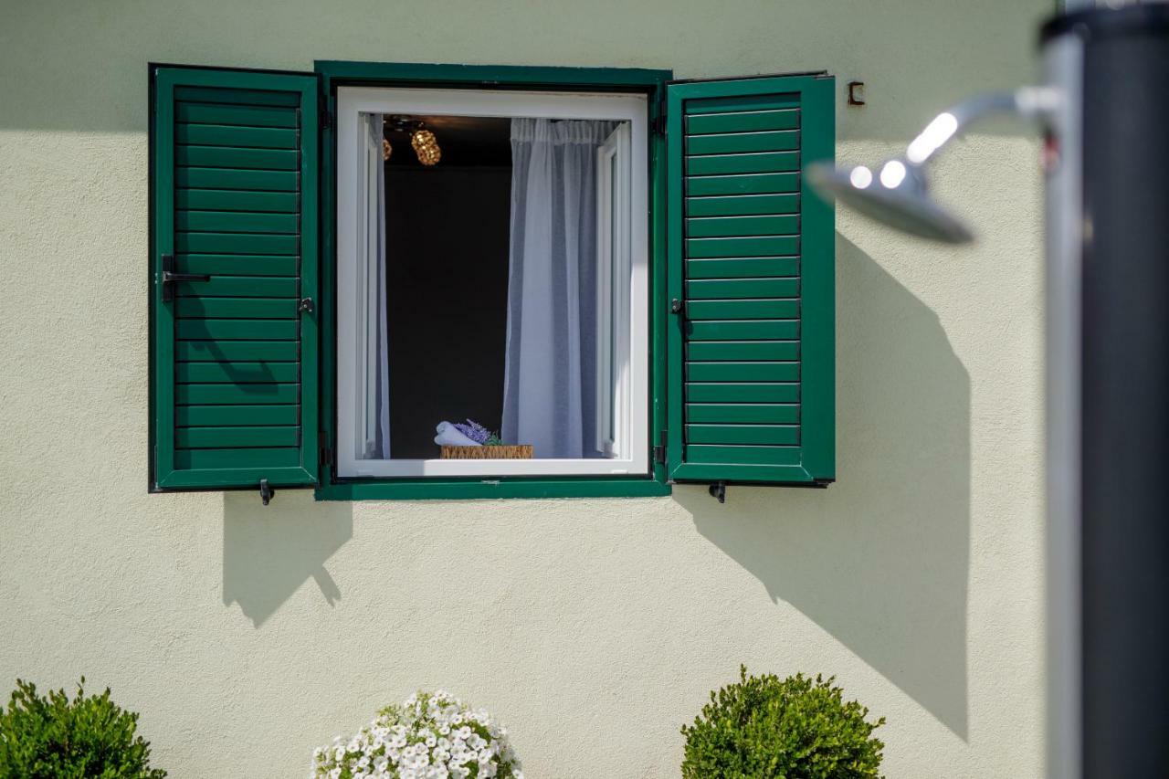 Villa House Lucia Brstanovo Exterior foto